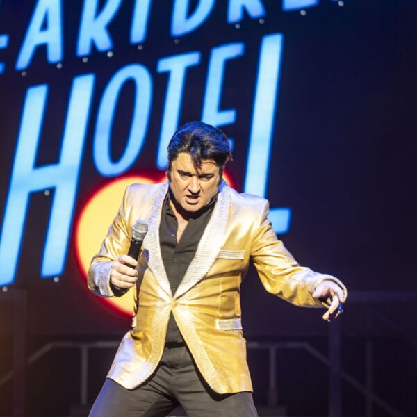 Grahame Patrick Doyle als Elvis Presley